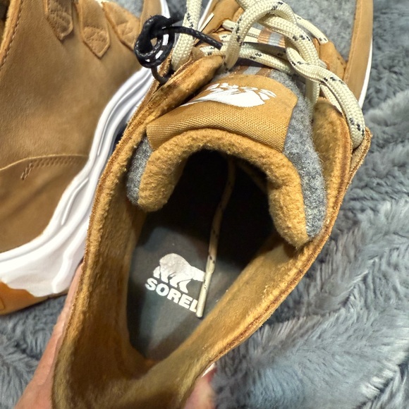 Sorel Women’s Kinetic Breakthru Carobou Waterproof Boots. New size 6.5. - Picture 7 of 7